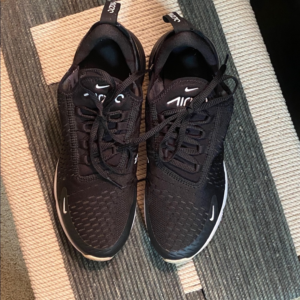 Nike Air Max 270 Black and White Sneakers - Picture 6 of 16